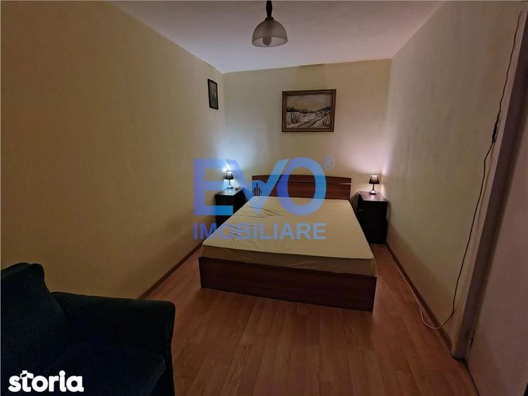 Apartament cu 3 camere semidecomandat în Tătărași