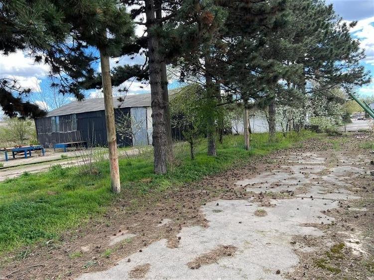 Teren Construcții intravilan de 2802 mp, în Zona Industrială