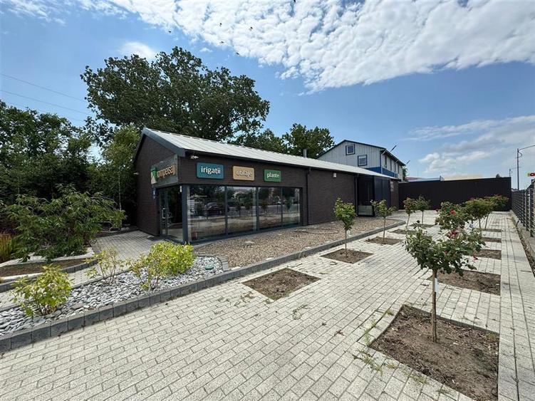 Spațiu comercial, de 200 mp, în Sud-Est