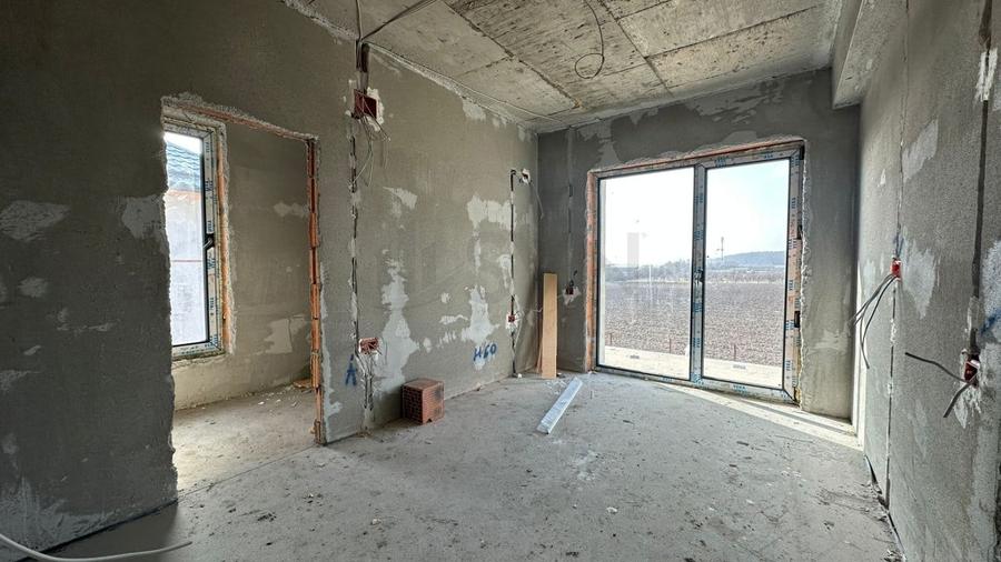 Casă individuală cu 5 camere cu Canalizare în Corbeanca