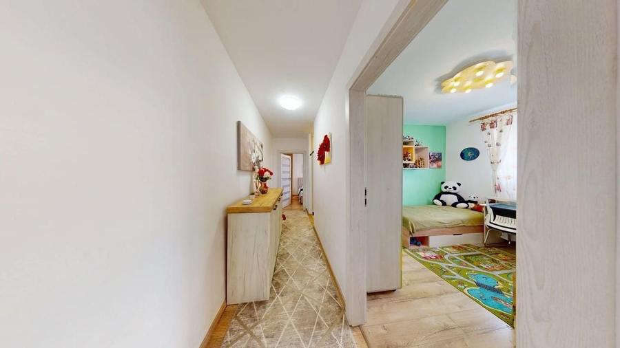 Apartament cu 3 camere în Hipodrom 1