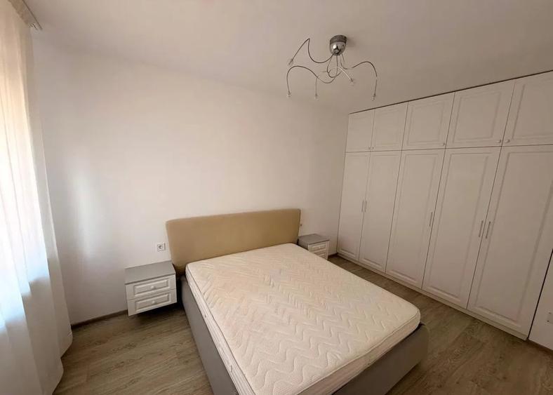 Apartament cu 2 camere decomandat în Cetate