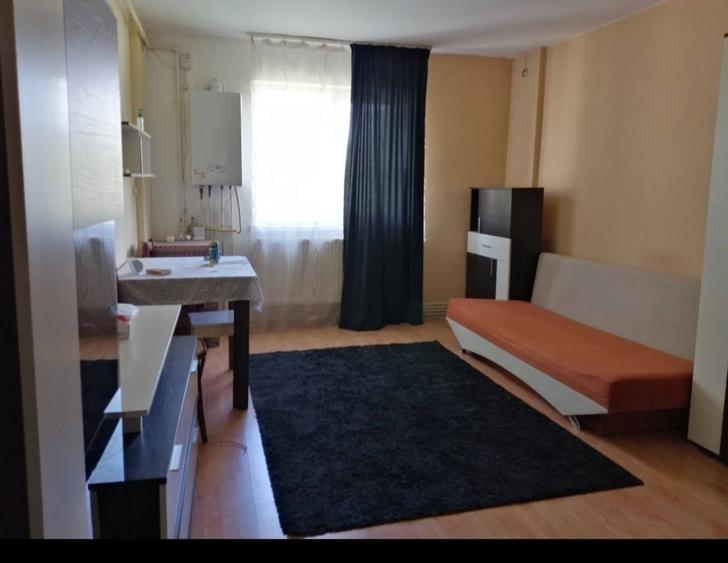 Garsonieră în Dâmbul Rotund