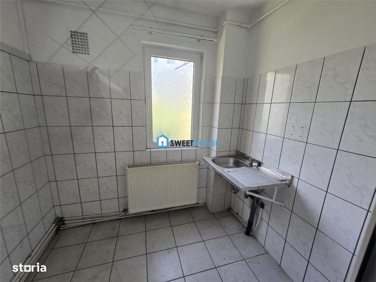 Spațiu comercial, de 80 mp, în Central