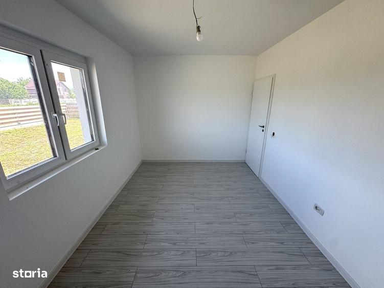 Casă cu 4 camere în Lunca Cetățuii