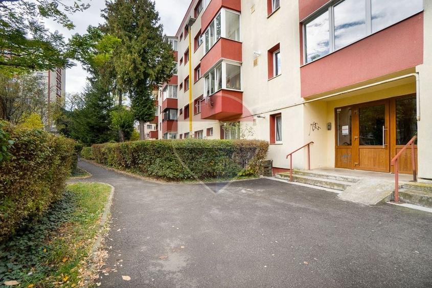 Apartament cu 2 camere semidecomandat, mobilat în Astra