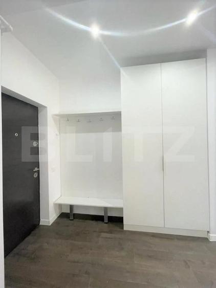 Apartament cu 3 camere semidecomandat în Baciu
