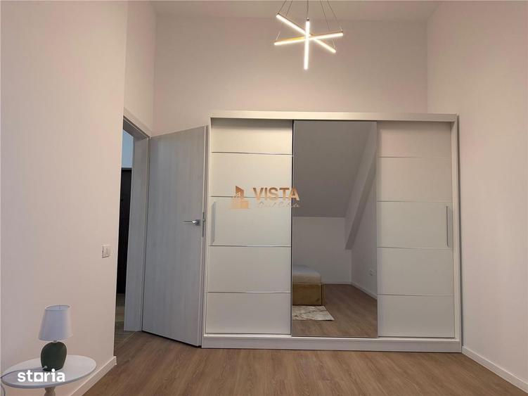 Apartament cu 3 camere decomandat în Tractorul