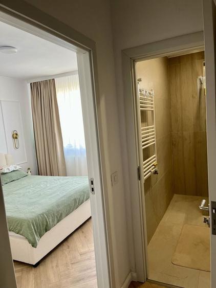 Apartament cu 2 camere decomandat în Exterior Vest