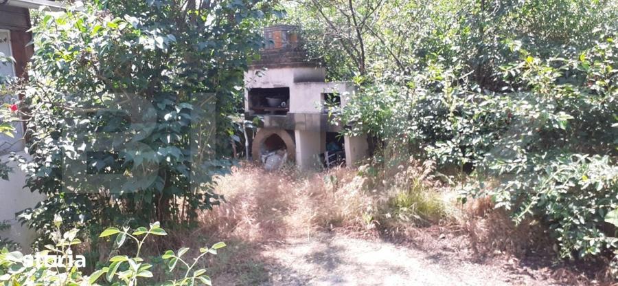 Casă cu 4 camere cu Teren 1700 Mp în Oancea
