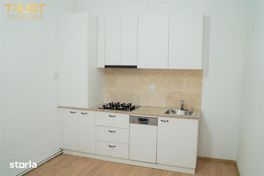 Apartament cu 3 camere, mobilat în Central
