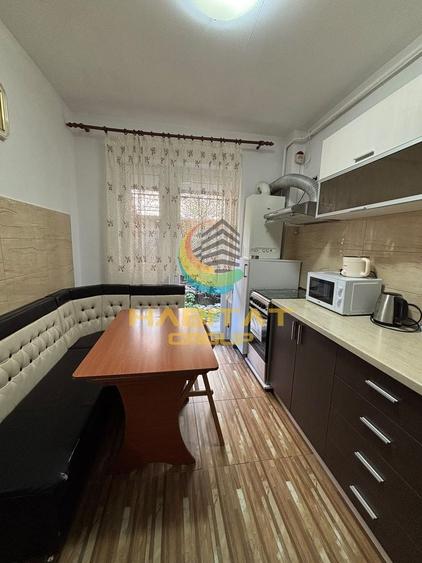 Apartament cu 2 camere decomandat, mobilat în Berceni