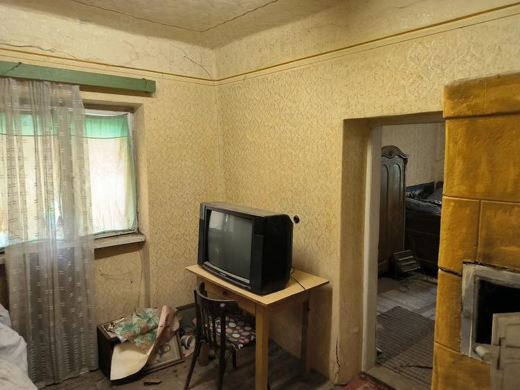 Casă cu 5 camere cu Teren 2100 Mp în Central