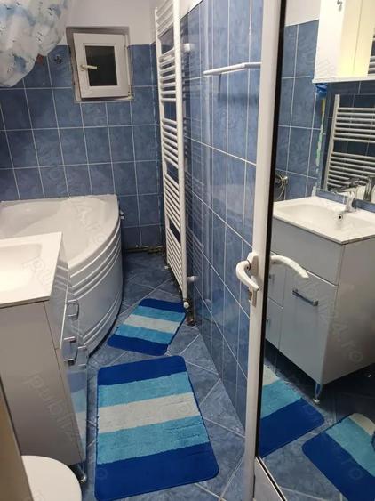 Apartament cu 3 camere decomandat în Noua