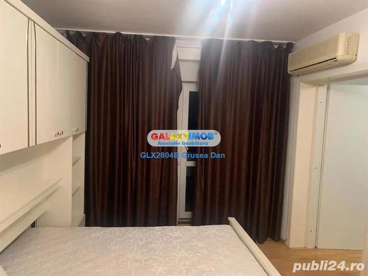 Apartament cu 4 camere decomandat, mobilat în Central