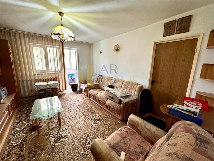 Apartament cu 2 camere circular în Vest