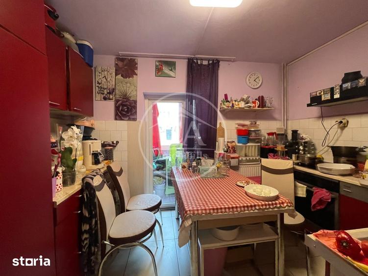 Apartament cu 3 camere de vanzare in zona Rogerius, Oradea - 9