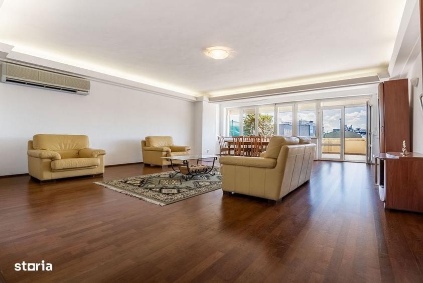 Apartament cu 4 camere în Dorobanți