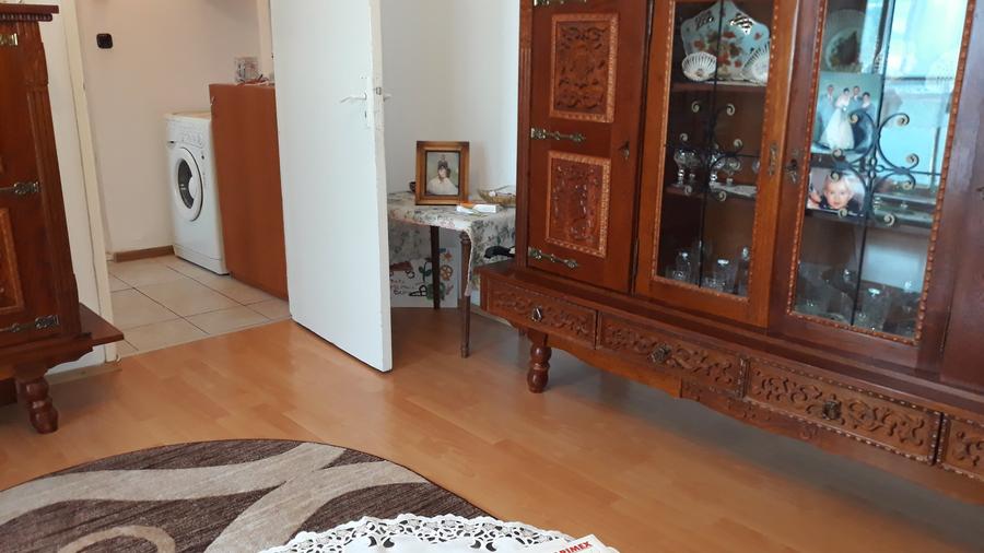 Apartament cu 2 camere semidecomandat în Confecții