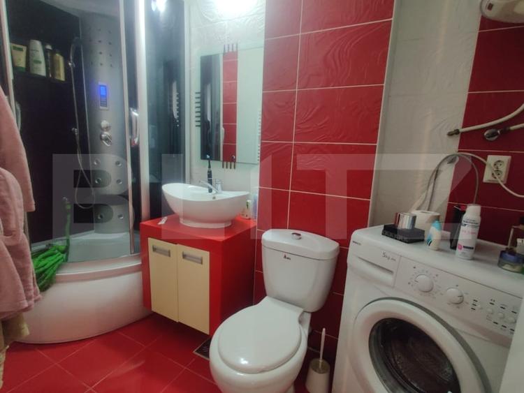 Apartament cu 2 camere semidecomandat, mobilat în Sânmartin