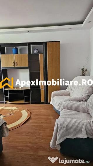 Apartament cu 3 camere decomandat în Drumul Taberei