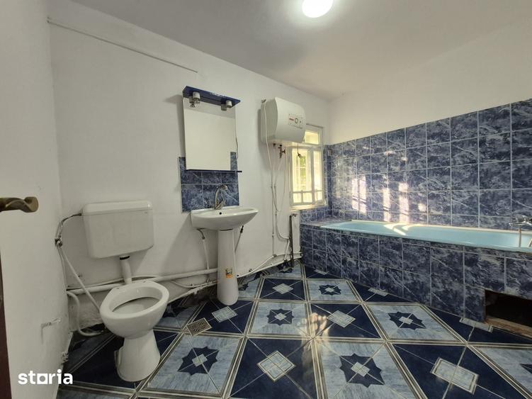 Casă cu 3 camere cu Teren 600 Mp în Mărgineni
