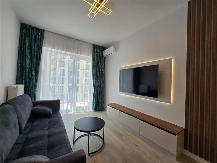 Apartament cu 2 camere decomandat în Podu Roș