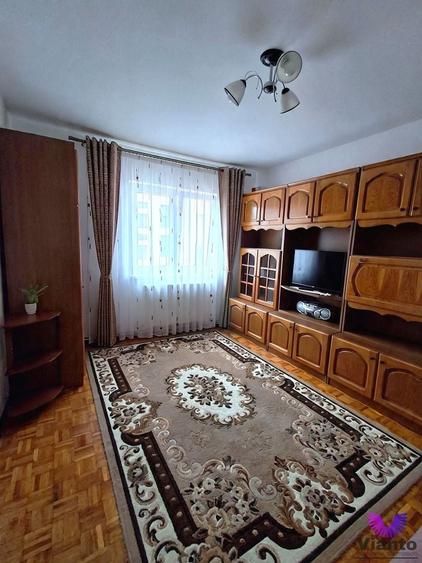 Apartament cu 2 camere semidecomandat, mobilat în Hipodrom 1