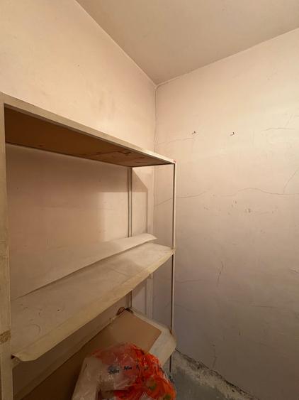 Apartament cu 3 camere decomandat în Titan
