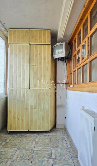 Apartament cu 2 camere decomandat în Triaj