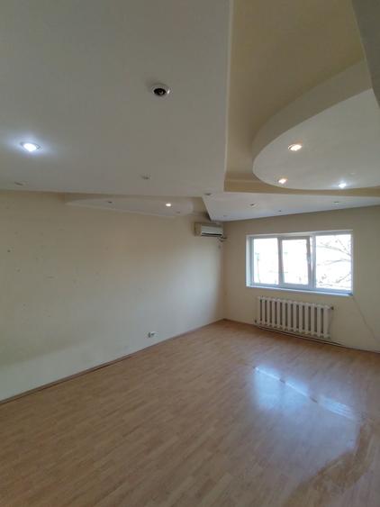 Apartament cu 3 camere decomandat în Mihail Kogălniceanu