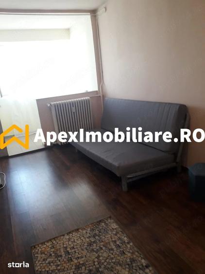 Garsonieră semidecomandată în Titan