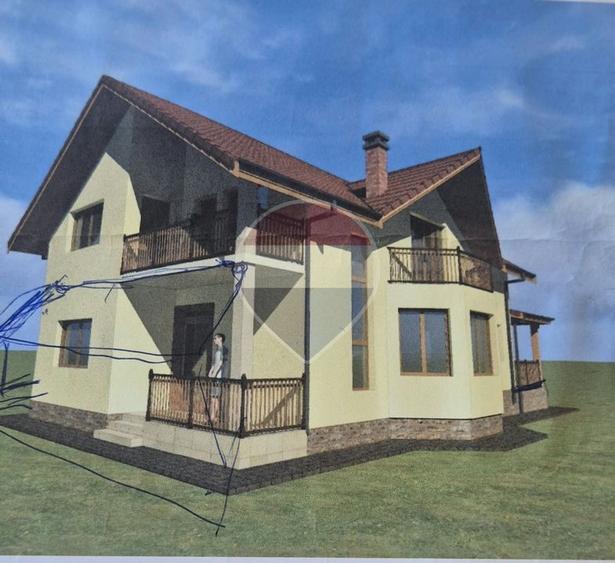 Casă individuală cu 4 camere cu Teren 556 Mp în Rozavlea