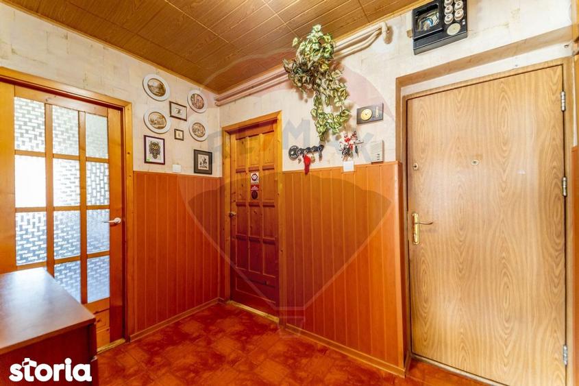 Apartament cu 3 camere in zona Gradi?te - 5