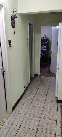 Apartament cu 3 camere decomandat în Nord