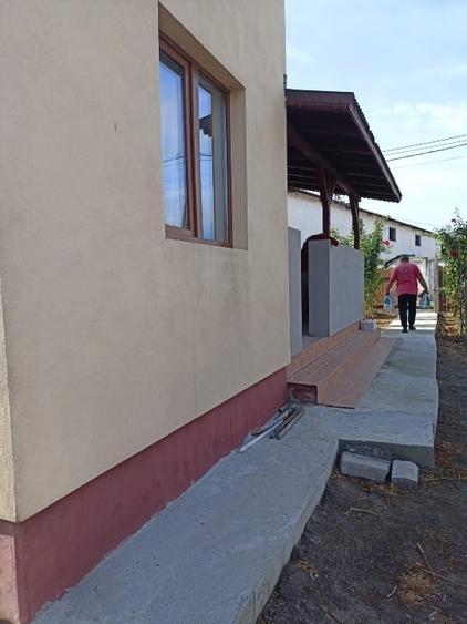 Casă individuală cu 3 camere cu Teren 500 Mp în Buturugeni