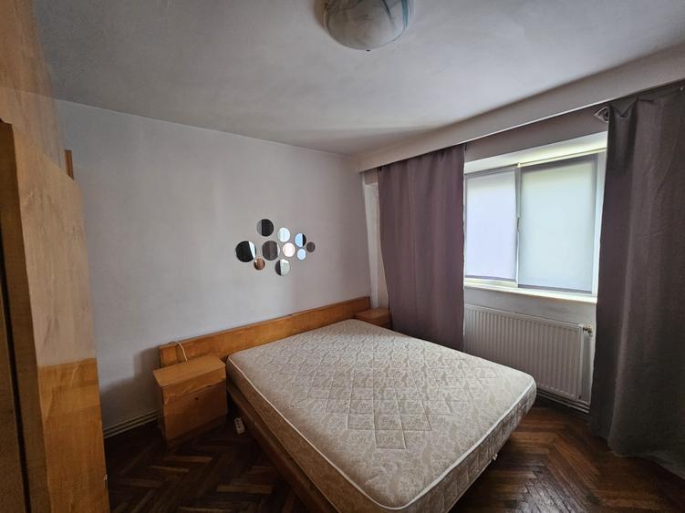 Apartament cu 3 camere decomandat în ICIL