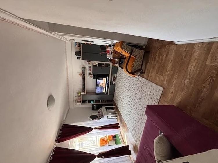 Apartament de vanzare - 4