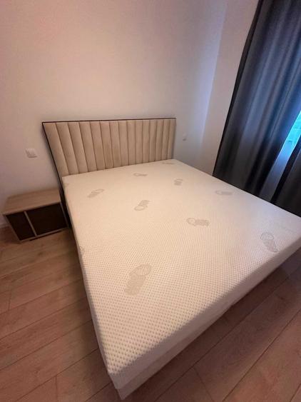 Apartament cu 2 camere semidecomandat în Ostratu
