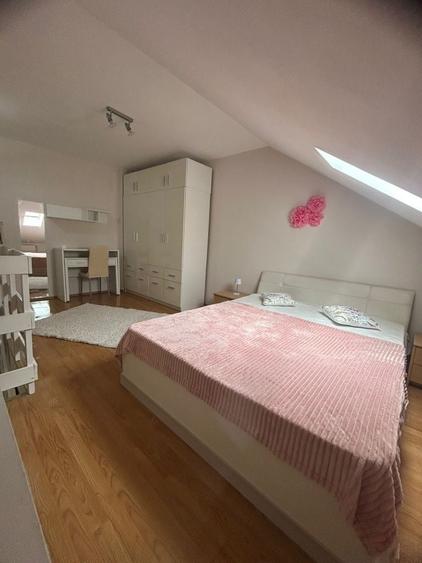 Apartament cu 2 camere decomandat în Terezian