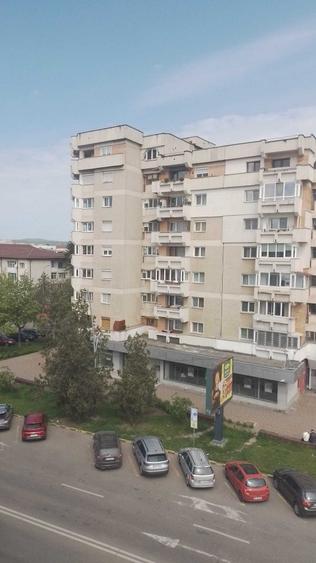 Apartament cu 2 camere decomandat în Ultracentral