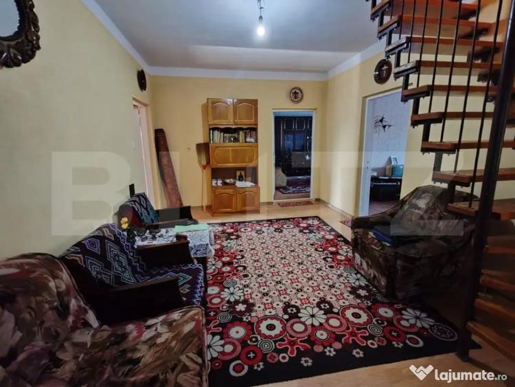 Casă cu 1 camere cu Teren 3000 Mp în Aluniș