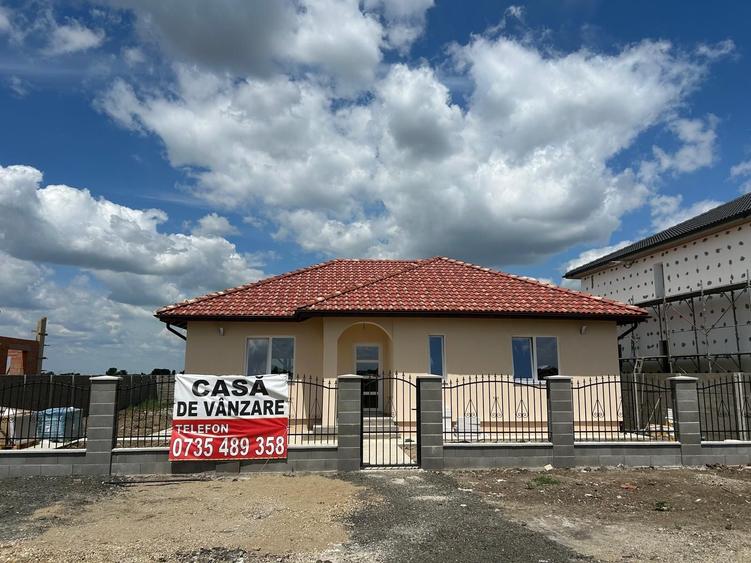 Casă cu 4 camere în Șag