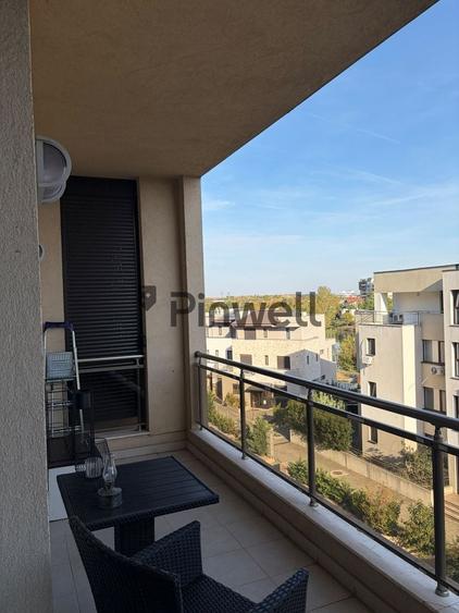 Apartament cu 2 camere semidecomandat, mobilat în Est