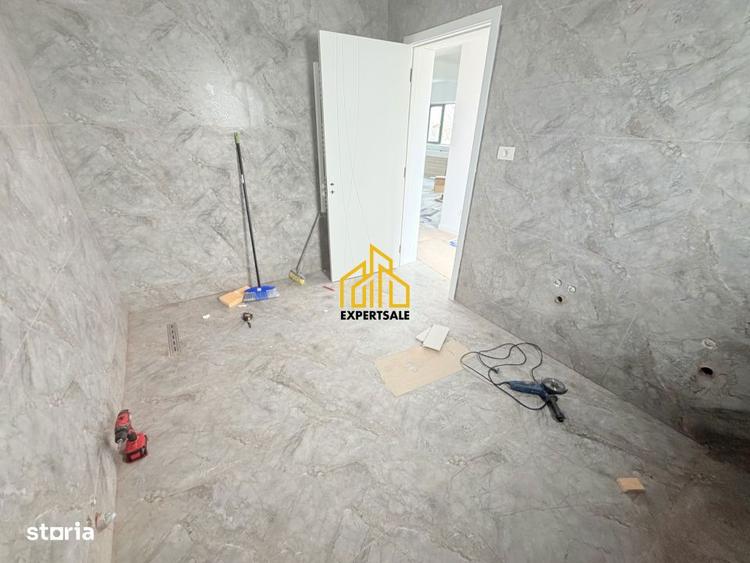 Casă cu 4 camere cu Teren 250 Mp în Clinceni