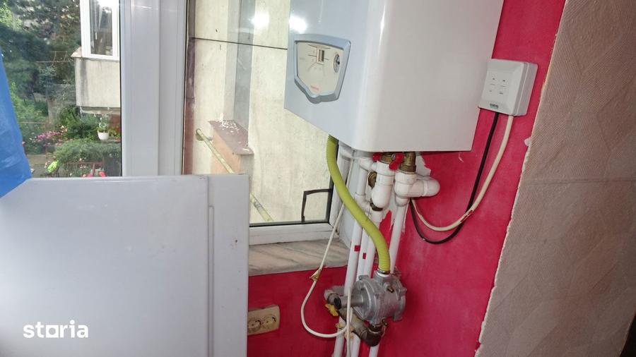 Apartament cu 3 camere în Scărișoara