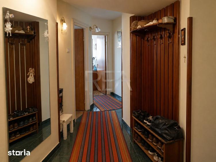 Apartament cu 4 camere decomandat, mobilat în Pantelimon