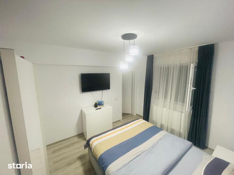 Apartament cu 3 camere decomandat în Dobroești