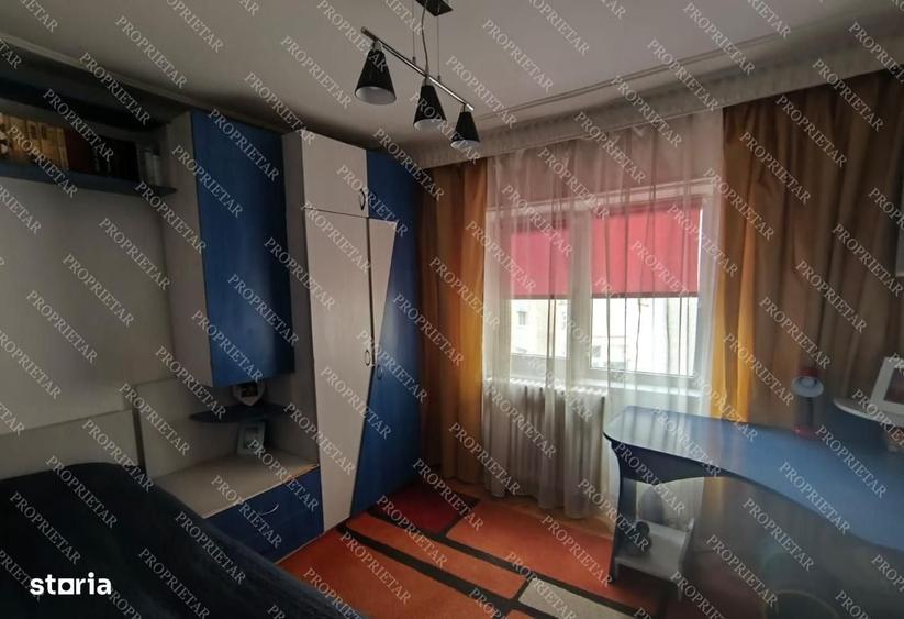 Apartament cu 4 camere decomandat în Tudor Vladimirescu