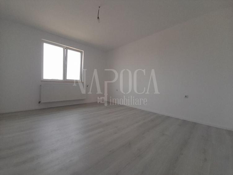 Casă individuală cu 4 camere cu Canalizare în Sântandrei